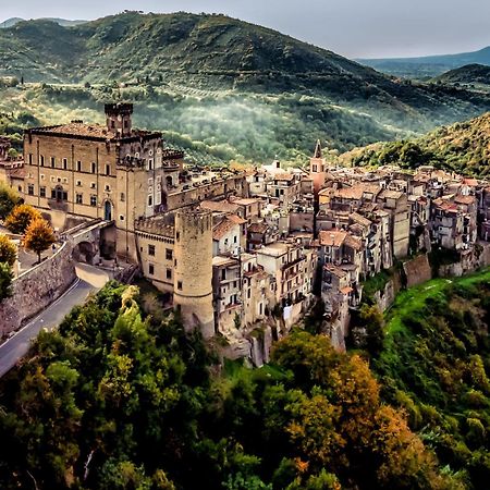 Hotel Castello Brancaccio San Gregorio da Sassola Exterior foto